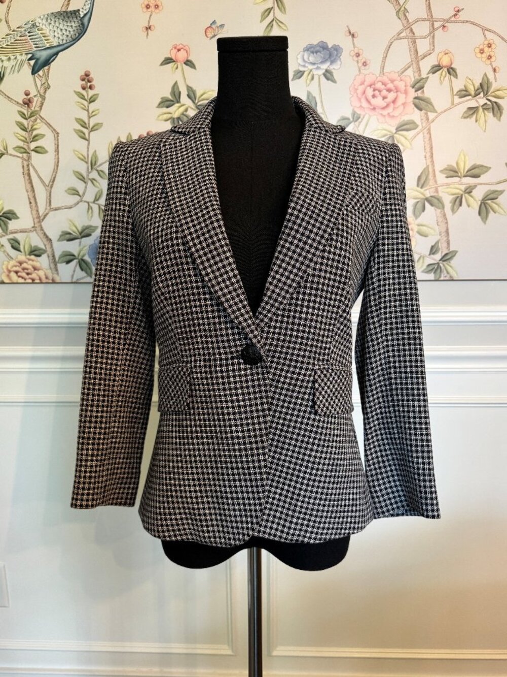 Veronica Beard Schoolboy Houndstooth Blazer Size 0 XS EUC No flaws - Picture 2 of 8